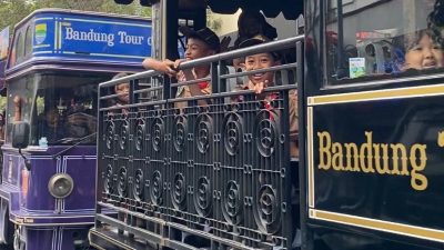 Rute Bandros Bandung 2025: 7 Fakta City Tour Favorit Libur Sekolah Akhir Tahun