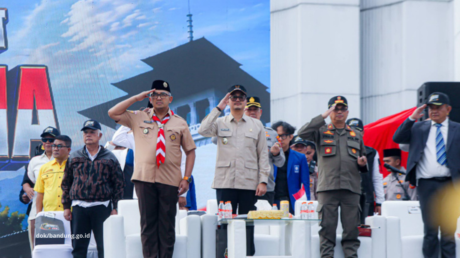 Jaga Rawat Jawa Barat dalam Apel Kebangsaan di Monumen Perjuangan